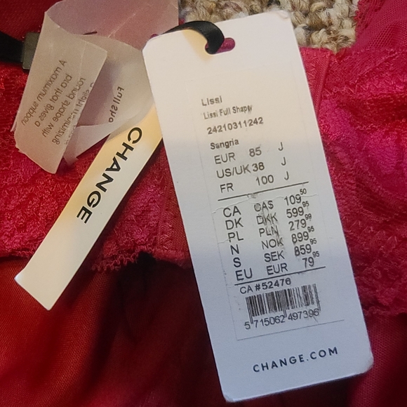 CHANGE Lingerie Scarlet Lace Bra Set - Picture 5 of 7